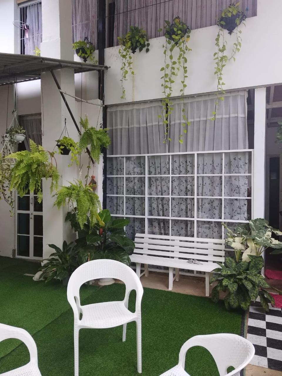 פראדניה Ella Way Resort מראה חיצוני תמונה